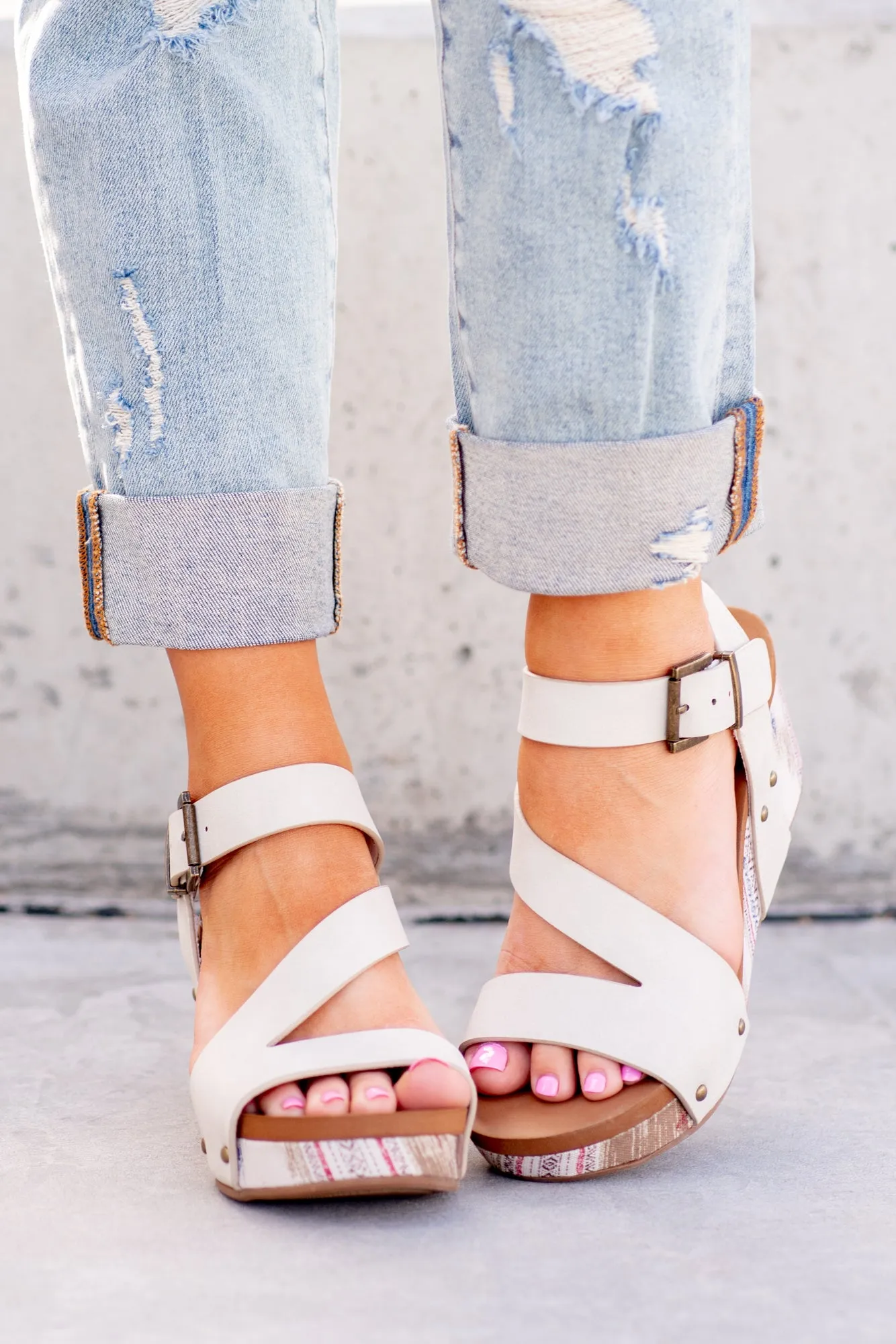 Giavanna Wedge Sandals - Cream