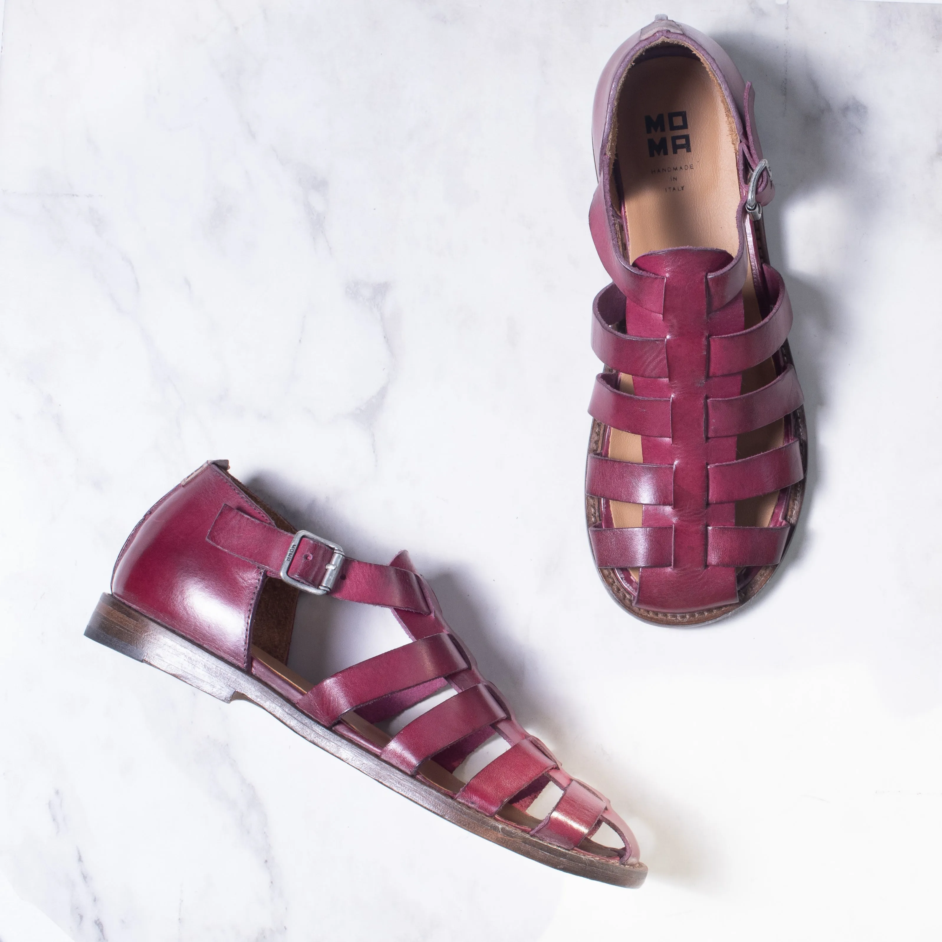 Moma Fishermand Sandal (cranberry)