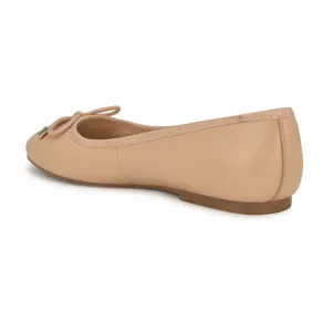 Nine West Women's Estieyp Brown M