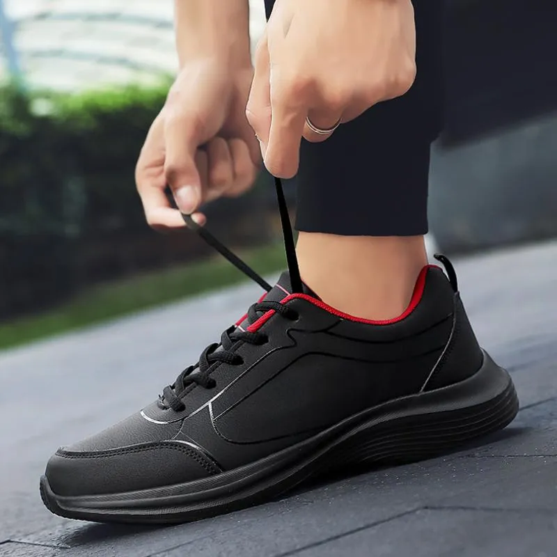 Ultra-light leather-resistant dirt-resistant and non-slip casual sneakers